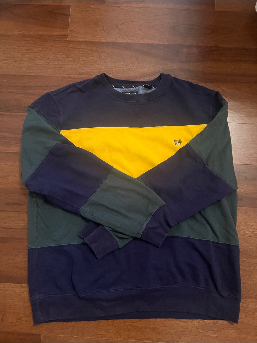Chaps Colorblock Crewneck Sweater in Yellow, Navy & Forest Green